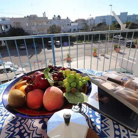 Via Alimini Hotel *